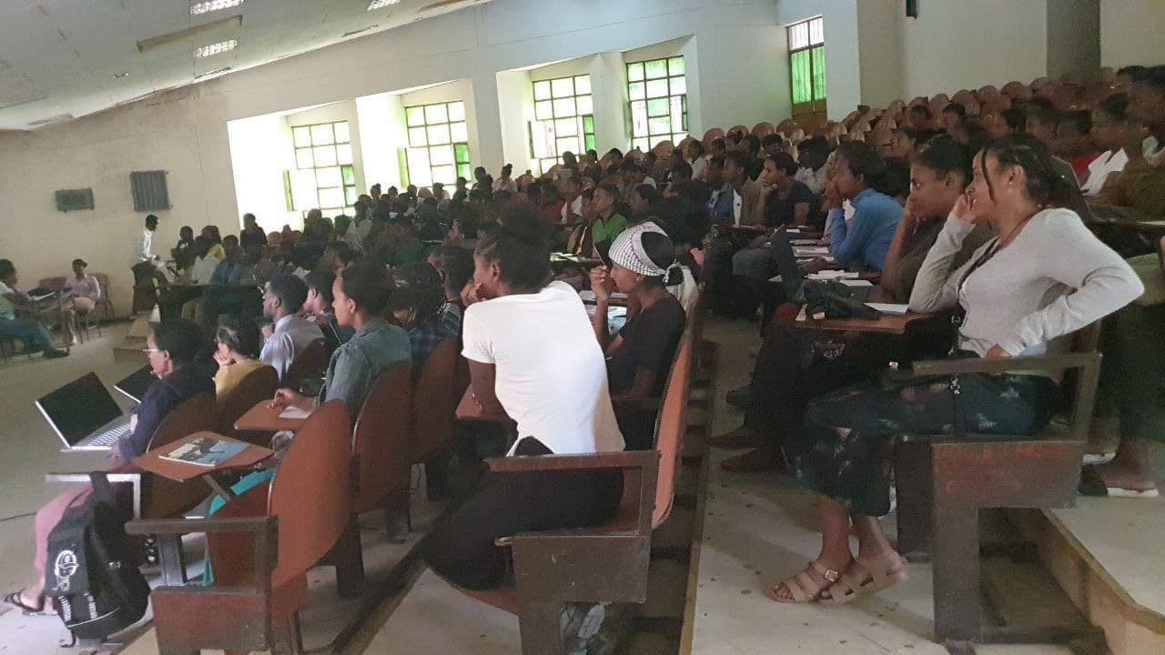 Research Training — EHPSA activity photo 3